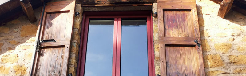 Fenêtre 2 vantaux aluminium rouge