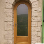 Porte bois cintrée